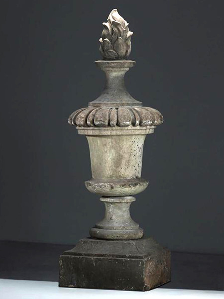 18th Century English Marble Flambeau Sculpture - Architectural